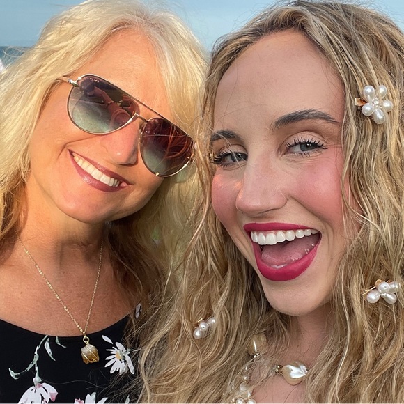 Meet your Posher, Mary ann - Picture 2 of 3